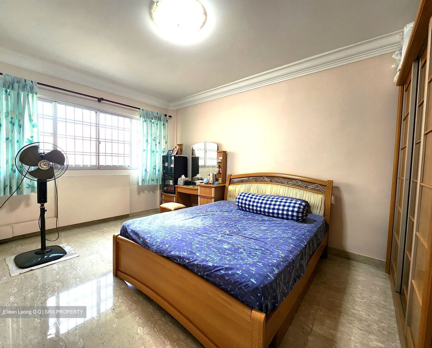 Blk 323 Jurong East Street 31 (Jurong East), HDB Executive #421721241